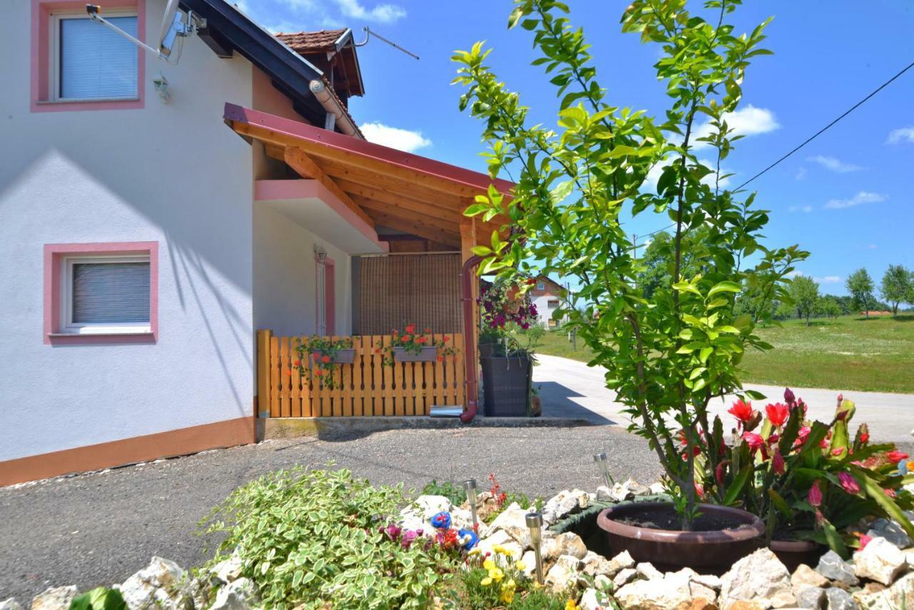 Guesthouse Ella Slunj Exteriér fotografie